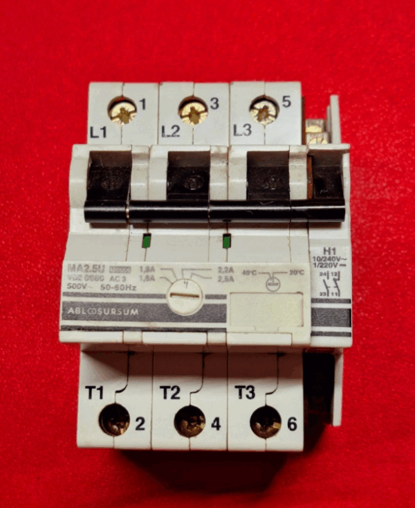 Disyuntor ABL Sursum MA2.5U de 3 polos, 500V, rango 1.6A a 2.5A