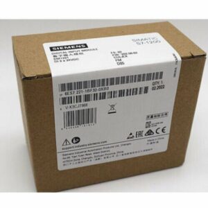 Imagen del Siemens S7-1200 SM 1221 6ES7221-1BF32-0XB0, módulo de 8 entradas digitales a 24 VDC.